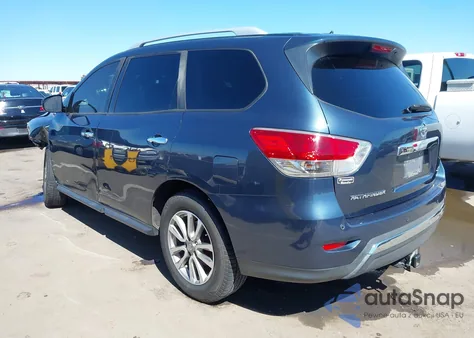 2015 Nissan Pathfinder Platinum/S/Sl/Sv z USA, uszkodzony, nr VIN 5N1AR2MN5FC601600